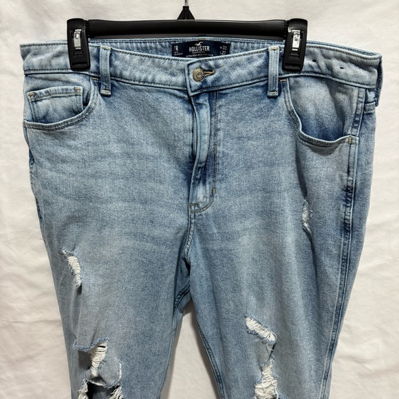 Hollister Ultra High Rise Mom Jeans Distressed Ripped Light Wash 33x27 Grunge - Picture 4 of 15